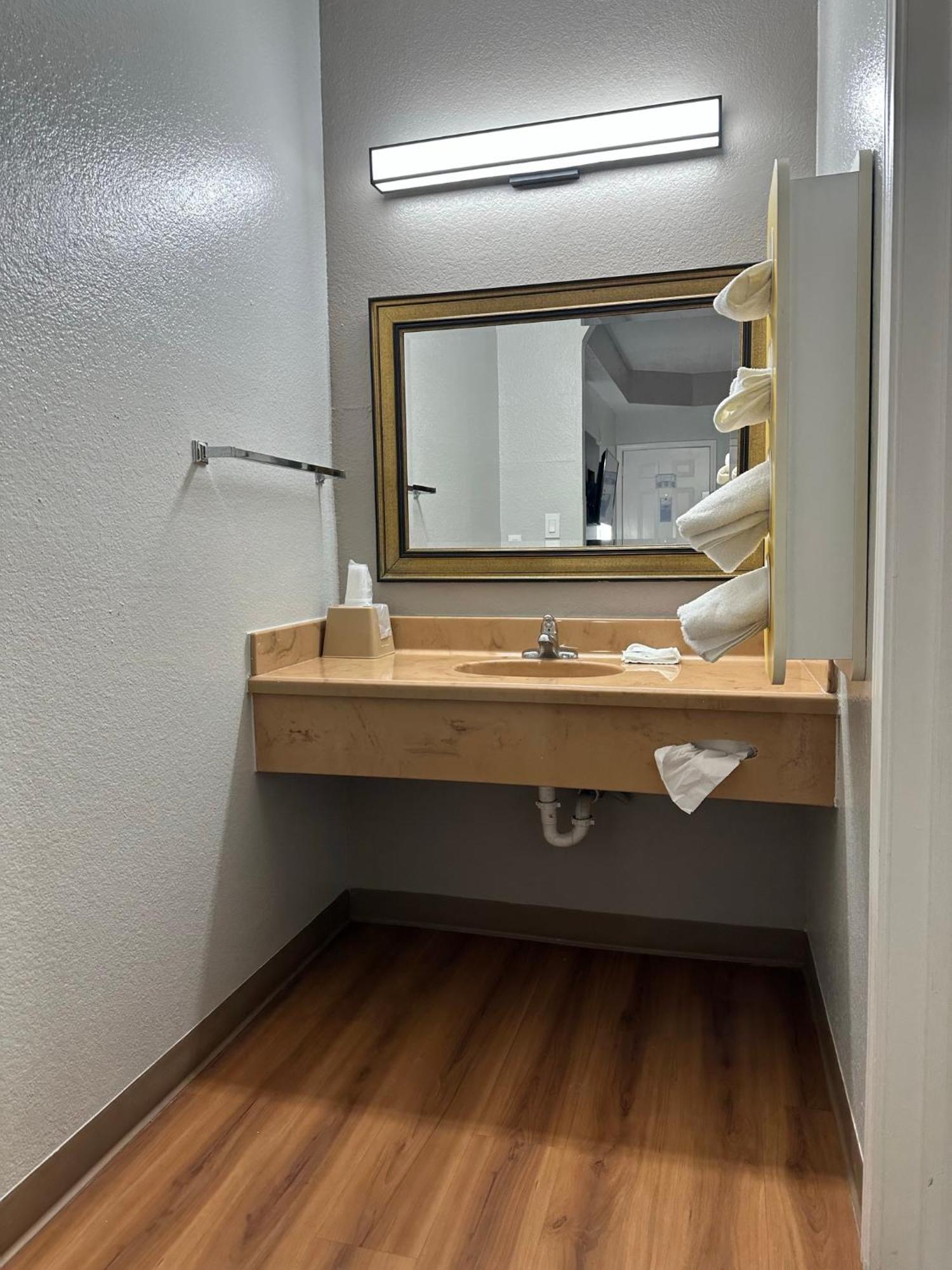 Motel 6 Alvarado Tx Exterior foto