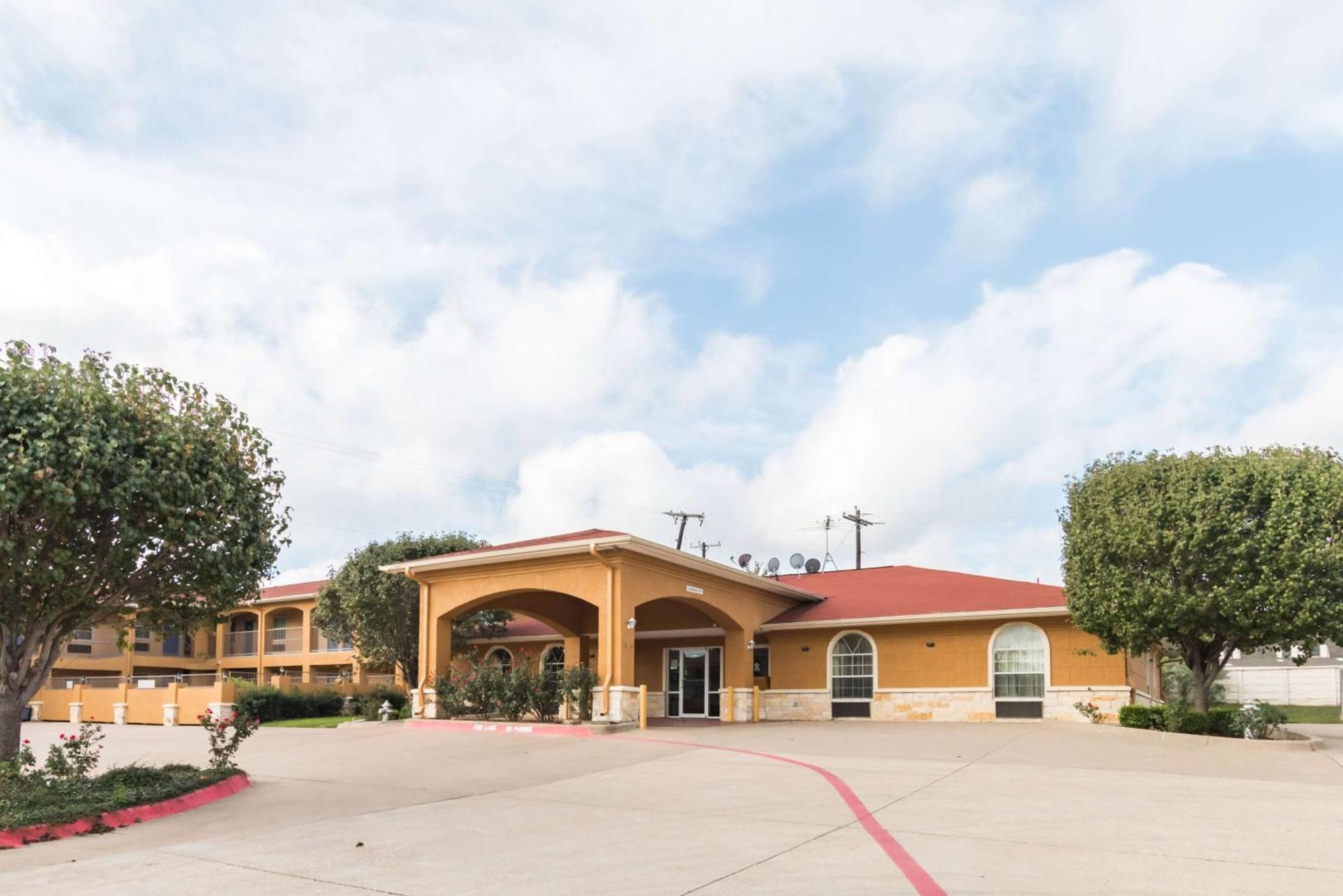 Motel 6 Alvarado Tx Exterior foto